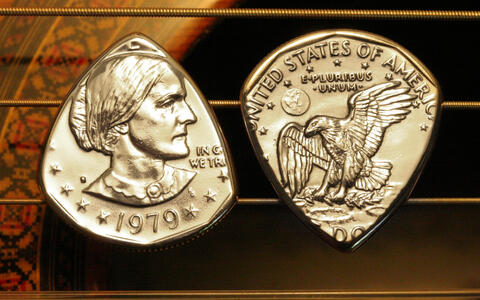 Coin Guitar Pick